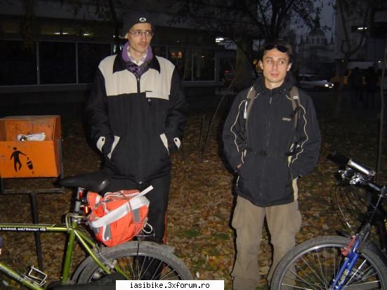 pedalare seara. alta