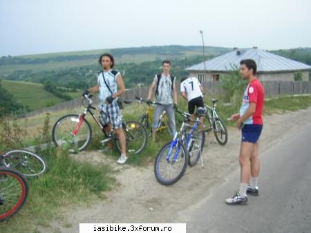 breazu iaca facu-si pun ceva tigara