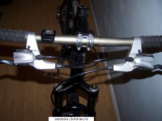 montan aproape nou ultima