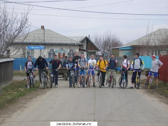 tura duminica 2.04.2006 ora 12.30 palat movileni..